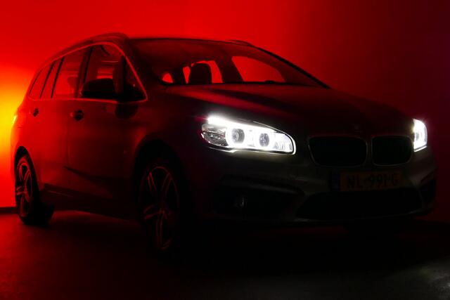BMW 2-SERIE GRAN TOURER 218i Centennial Executive. Navi, Clima, Cruise, PDC V+A, Led Koplampen, 17"LMV, Haak 1500kg