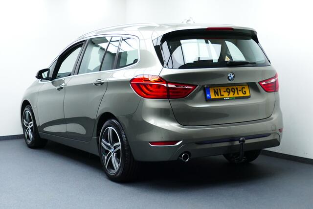 BMW 2-SERIE GRAN TOURER 218i Centennial Executive. Navi, Clima, Cruise, PDC V+A, Led Koplampen, 17"LMV, Haak 1500kg