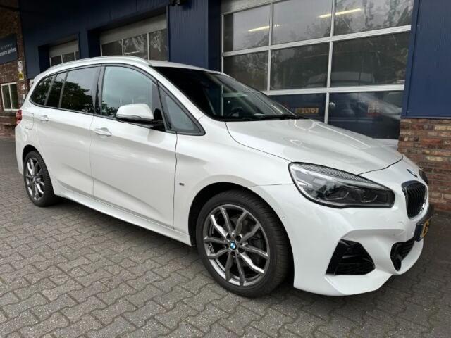 BMW 2-SERIE GRAN TOURER HIGH EXEC. 7 PERS. M-PAKKET. ALL IN prijs.