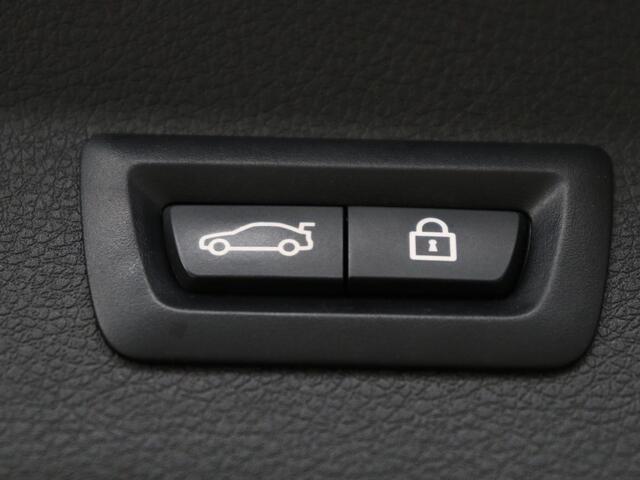 BMW 2-SERIE GRAN TOURER 220i Business Edition Plus | Luxury Line | Leder | Head-Up | Stoelverwarming | Trekhaak | Camera | Carplay | Full LED | Keyless | Navigatie | Cruise control | Bluetooth