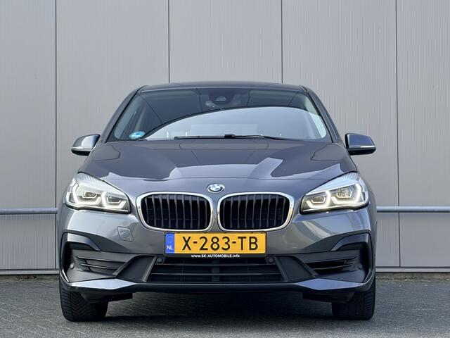 BMW 2-SERIE GRAN TOURER 216i 7persoons - airco - navi - cruise - trekhaak -