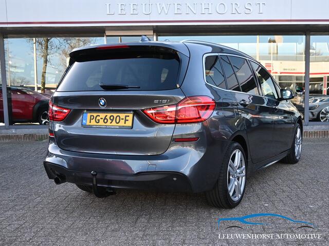 BMW 2-SERIE GRAN TOURER 218i M Sport 7pers., leer, HUD, panodak, elektr. achterklep, sportinterieur, NL-dealerauto