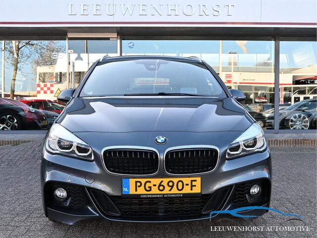 BMW 2-SERIE GRAN TOURER 218i M Sport 7pers., leer, HUD, panodak, elektr. achterklep, sportinterieur, NL-dealerauto
