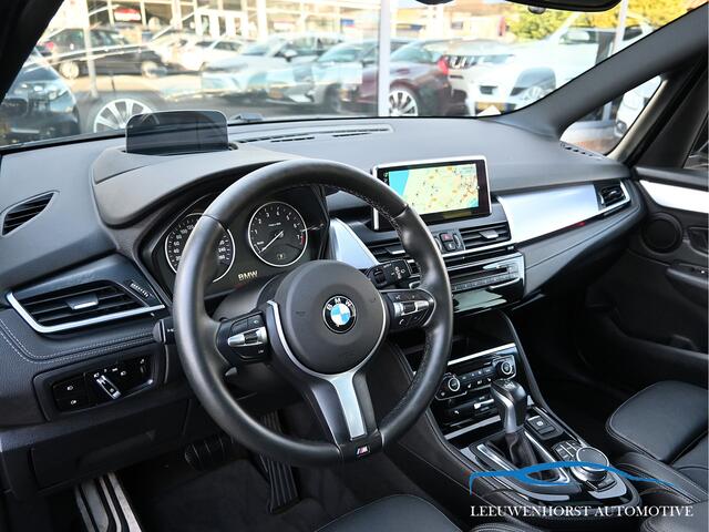 BMW 2-SERIE GRAN TOURER 218i M Sport 7pers., leer, HUD, panodak, elektr. achterklep, sportinterieur, NL-dealerauto