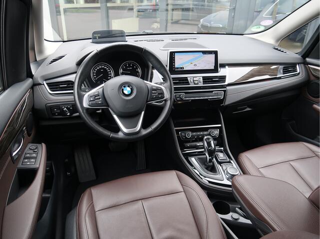 BMW 2-SERIE GRAN TOURER 220i 7 pers. Business Edition Plus | Leder | Parking Pack |