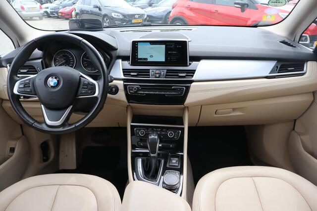 BMW 2-SERIE GRAN TOURER 218i 7p. High Executive | Nieuwe Ketting |Leder | Head up display | 7 Persoons | Climate control | Stoelverwarming