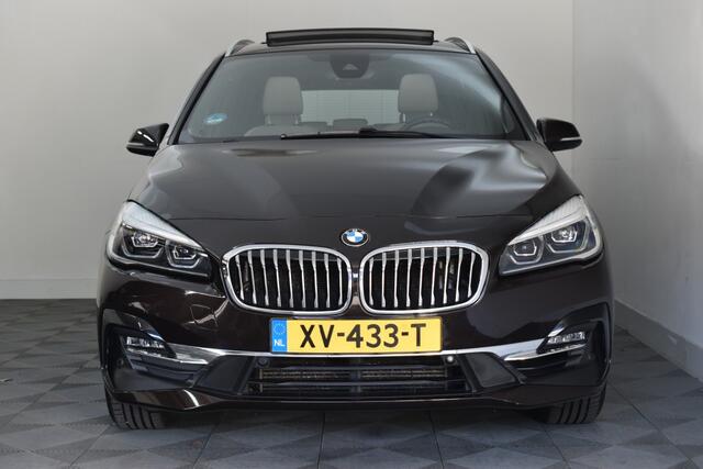 BMW 2-SERIE GRAN TOURER 218i 140PK 7 persoons. High Executive Automaat