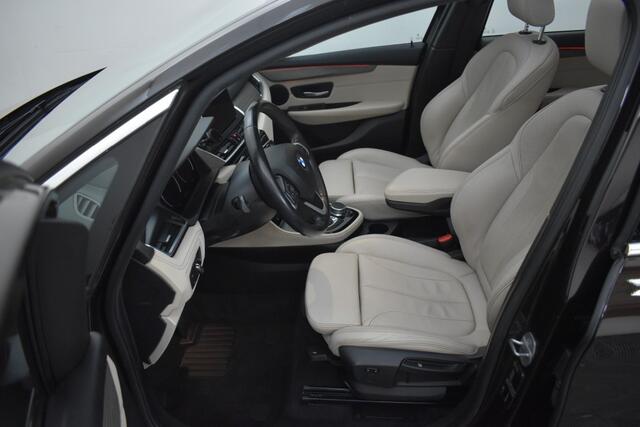 BMW 2-SERIE GRAN TOURER 218i 140PK 7 persoons. High Executive Automaat