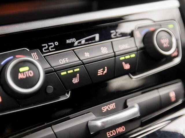 BMW 2-SERIE GRAN TOURER 220i M Sport High Executive 7 Persoons 192Pk Automaat (NAVIGATIE, M PAKKET, TREKHAAK, LEDER, SPORTSTOELEN, STOELVERWARMING, ELEK ACHTERKLEP, GETINT GLAS, NIEUWSTAAT)