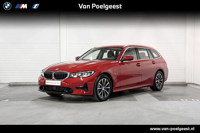 BMW 3-SERIE Touring 330e