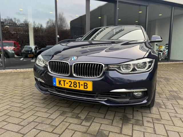 BMW 3-SERIE 330e High Exe,Schuifdak,Sportleer,LED,NaviPro,Clima,Cruise,Stoel