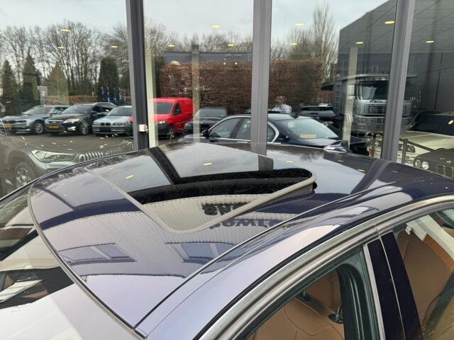 BMW 3-SERIE 330e High Exe,Schuifdak,Sportleer,LED,NaviPro,Clima,Cruise,Stoel