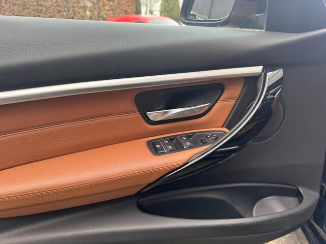 BMW 3-SERIE 330e High Exe,Schuifdak,Sportleer,LED,NaviPro,Clima,Cruise,Stoel