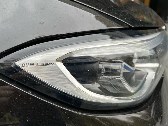 BMW 3-SERIE Touring 330e Individual M-Sport | 19" | Panorama | Harman Kardon | CoPilot | Head-Up | Lederen Dashboard
