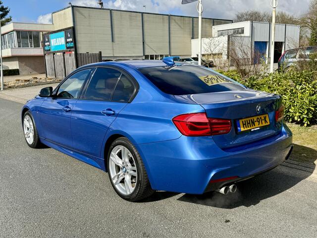 BMW 3-SERIE 320i M-Sport 184PK AutomaatoLederoNavi