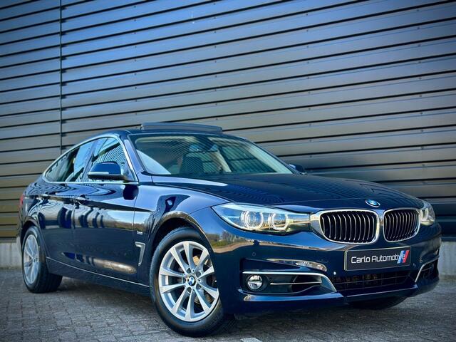 BMW 3-SERIE 320i LUXURY PANO|LEER|CAMERA|CARPLAY