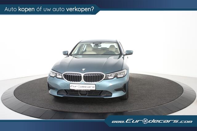 BMW 3-SERIE 318i Luxury *1ste Eigenaar*Leer*Navigatie*Stoelverwarming*Parkassist*