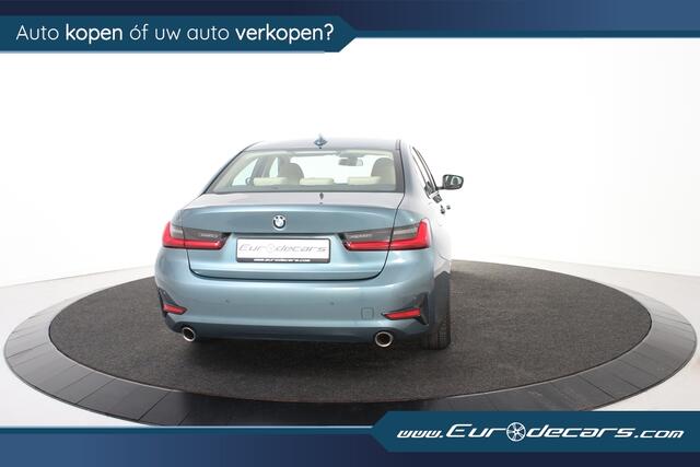 BMW 3-SERIE 318i Luxury *1ste Eigenaar*Leer*Navigatie*Stoelverwarming*Parkassist*