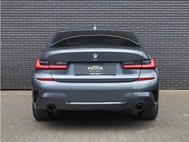 BMW 3-SERIE 320i High Exe. M-Sport | HUD | Leder | Sfeerverlichting |
