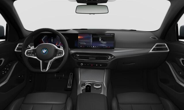 BMW 3-SERIE 330e | M-Sport Pro | 19'' | S/k-dak | Park. Plus | Head-Up | HiFi | Driv. Ass. | Trekhaak | Adapt. LED | Stuur + stoelverw.