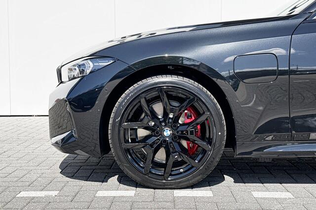 BMW 3-SERIE Sedan 330e