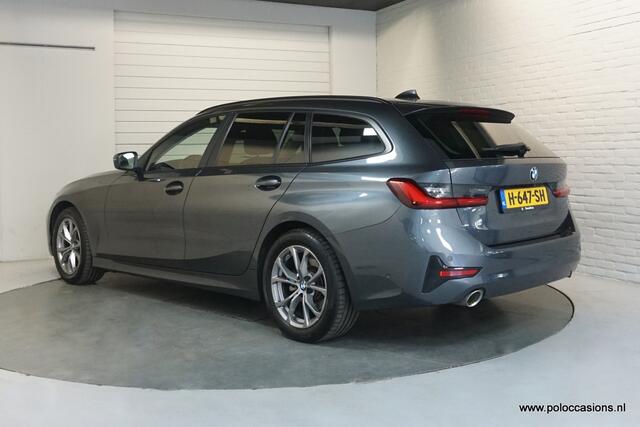 BMW 3-SERIE Touring 320i Automaat | Carplay | NL AUTO | Dealeronderh