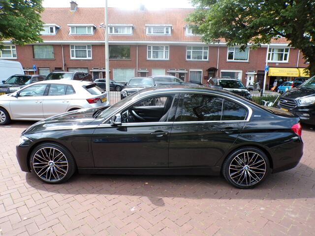 BMW 3-SERIE 330e Centennial High Executive AUTOMAAT CAMERA NAVI TEL CRUISECONT......
