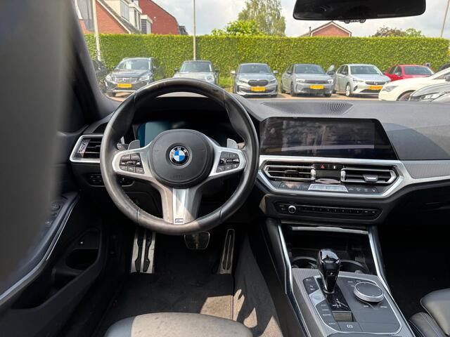 BMW 3-SERIE 330e M-Sport / Opendak / Adaptive Cruise / CarPlay / LED