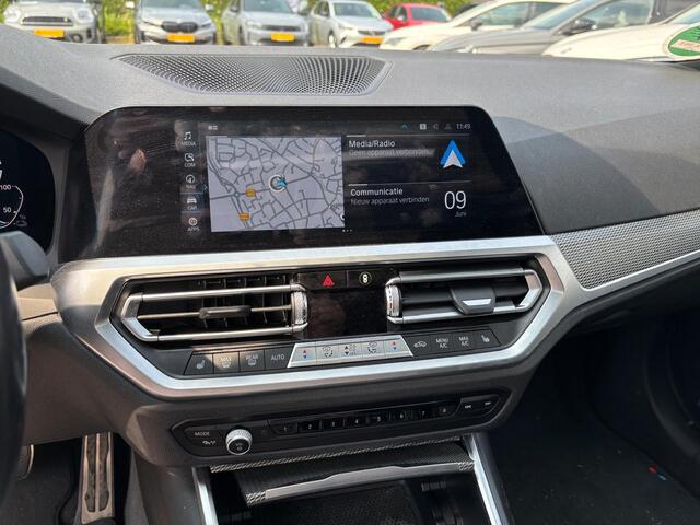 BMW 3-SERIE 330e M-Sport / Opendak / Adaptive Cruise / CarPlay / LED