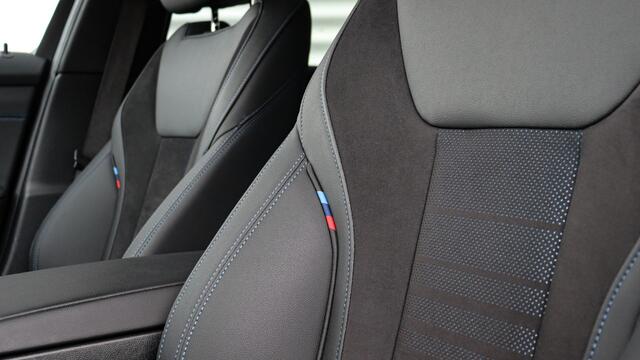 BMW 3-SERIE Touring 330i M-Sport | Adaptieve Cruise Control | Shadow-Line | Achteruitrijcamera | HiFi