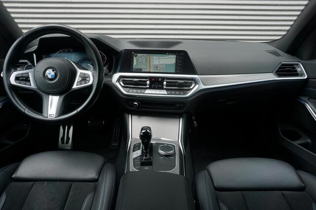 BMW 3-SERIE Touring 320i High Executive