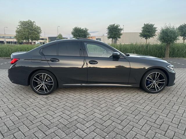 BMW 3-SERIE 330e High Executive|pano|laser|vol!