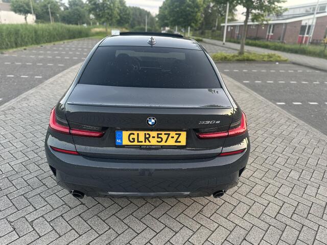 BMW 3-SERIE 330e High Executive|pano|laser|vol!