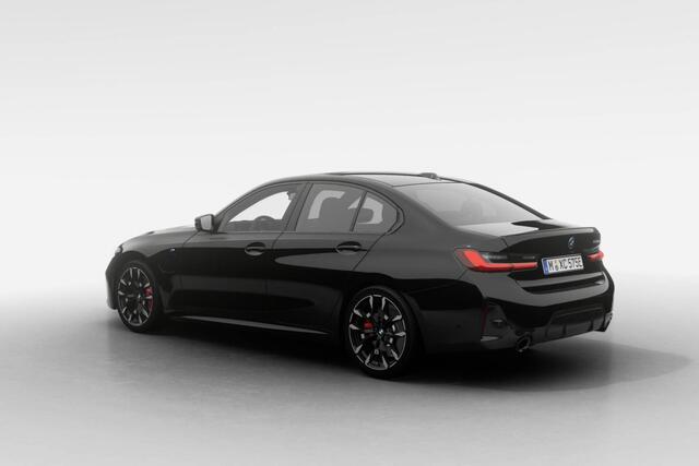 BMW 3-SERIE Sedan 330e | M Sport Pro | Comfort Pack | Active Cruise Control