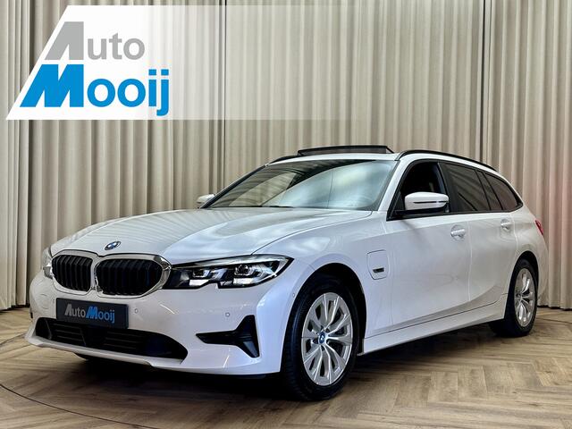 BMW 3-SERIE Touring 320e *Sport-Line* Panoramadak / Leder / Stoelverwarming / Apple Carplay / Elek. Trekhaak / LED / Camera / 17"LMV