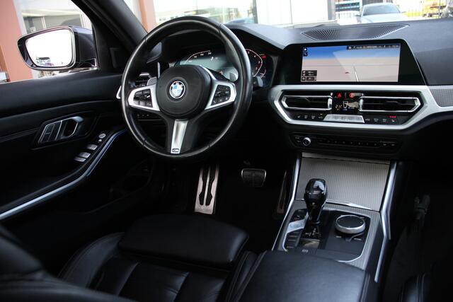 BMW 3-SERIE Touring 330i High Executive Edition | M-sport | Pano. | Leder | Hifi | Dealer onderhouden