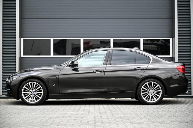 BMW 3-SERIE 330e HIGH EXECUTIVE / SCHUIFDAK / LEDER / STOELVERWARMING / LED / SPORTSTUUR / CRUISE CONTROL