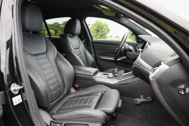 BMW 3-SERIE 330e eDrive 292 pk M-Sport ? Leder ? Sportstoelen ? Carplay