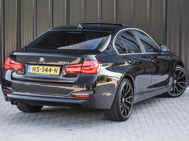 BMW 3-SERIE 320i CENTENNIAL HIGH EXECUTIVE | 184PK | LED | NL-AUTO | SCHUIF-/-DAK | 19INCH. | PROF. NAVI | STOELVERWARMING | PDC | LEDER