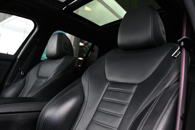 BMW 3-SERIE Touring 330i High Executive M Sport Automaat / Sportstoelen / LED / Head-Up / Parking Assistant / M Sportonderstel / Live Cockpit Professional / Stoelverwarming