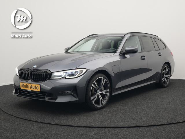 BMW 3-SERIE Touring 330e Sportline Plug In Hybrid 293pk PHEV | Trekhaak af Fabriek | Laser LED | Head Up | Lederen Sportstoelen Verwarmd | Harman Kardon | Apple Carplay | Keyless |