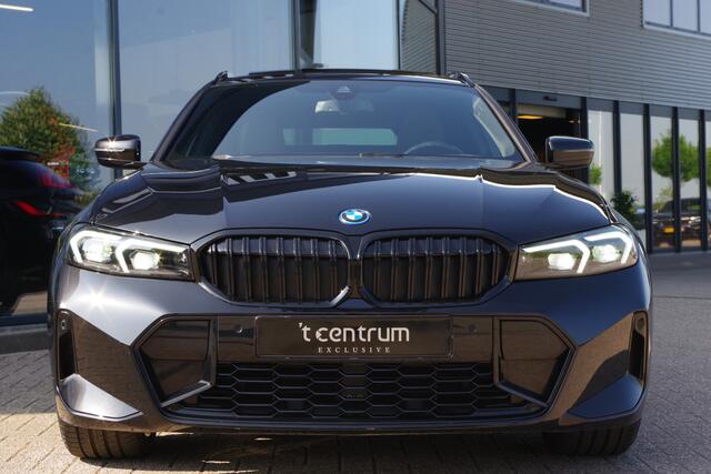 BMW 3-SERIE Touring 330e xDrive 293 PK M-Sport Pro, Panoramadak, Elek. Trekhaak, Camera