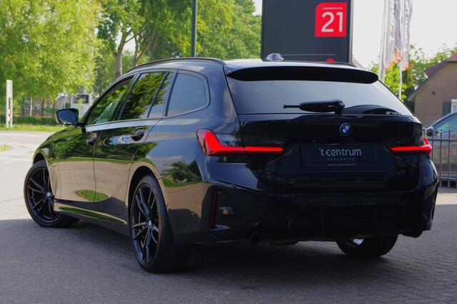 BMW 3-SERIE Touring 330e xDrive 293 PK M-Sport Pro, Panoramadak, Elek. Trekhaak, Camera