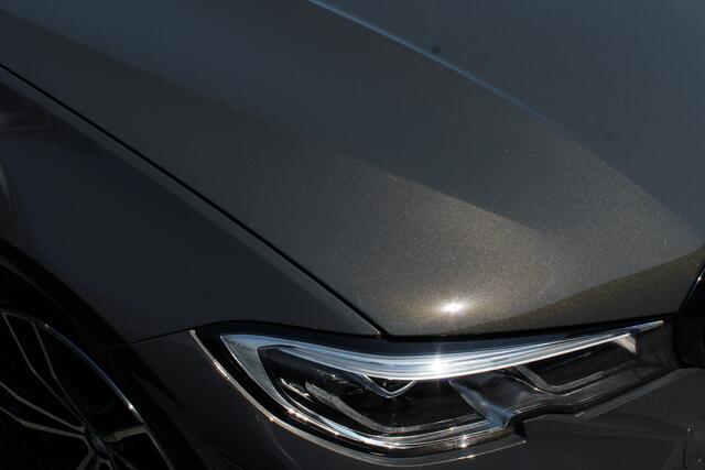 BMW 3-SERIE Touring 330i M sport | H&K | HUD | Pano | High Executive