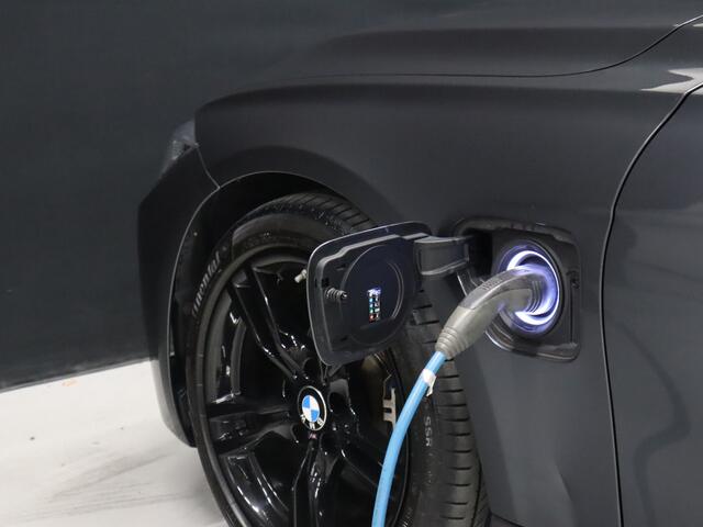 BMW 3-SERIE 330e M Sport [SPORTSTOELEN, SPORTSTUUR, PDC ACHTER, CRUISE, CLIMATE, NIEUWSTAAT]