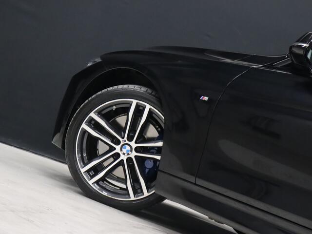 BMW 3-SERIE 318i Edition M Sport Shadow Executive [M-STUUR, VOL LEDER, STOELVERWARMING, PDC ACHTER, CRUISE, CLIMATE, NIEUWSTAAT]