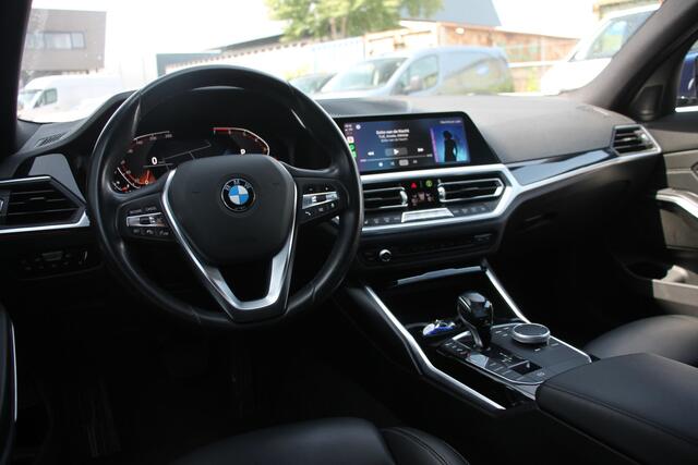 BMW 3-SERIE 330i High Executive ? SPORT ? 360 cam ? Trekhaak ? 19inch