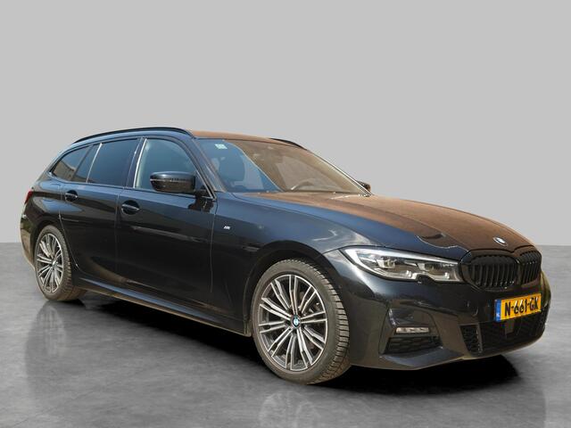 BMW 3-SERIE Touring 320i High Executive Edition