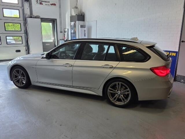 BMW 3-SERIE 318i M sport