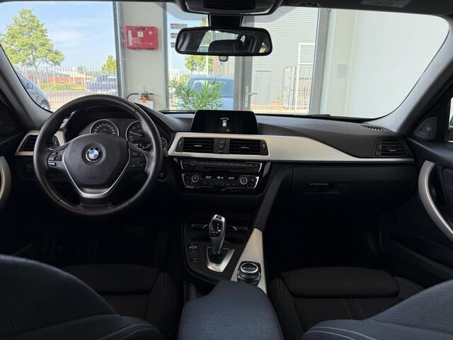 BMW 3-SERIE 318i CL. Executive/Navi/Trekhaak/HarmanKardon